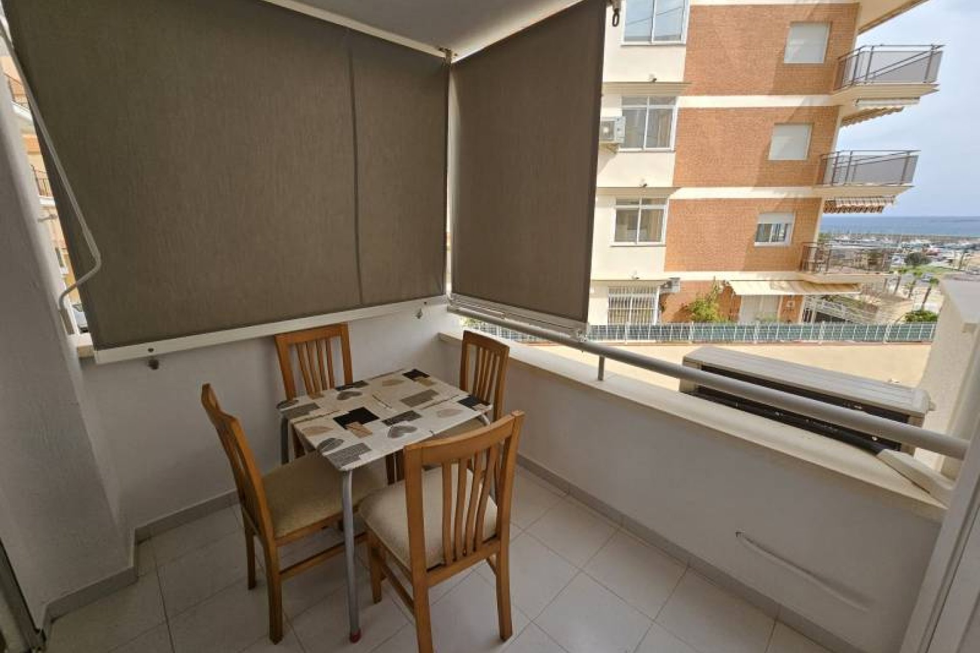 Bestaande bouw - Appartement -
Villajoyosa - Barberes Sur/ Palasiet