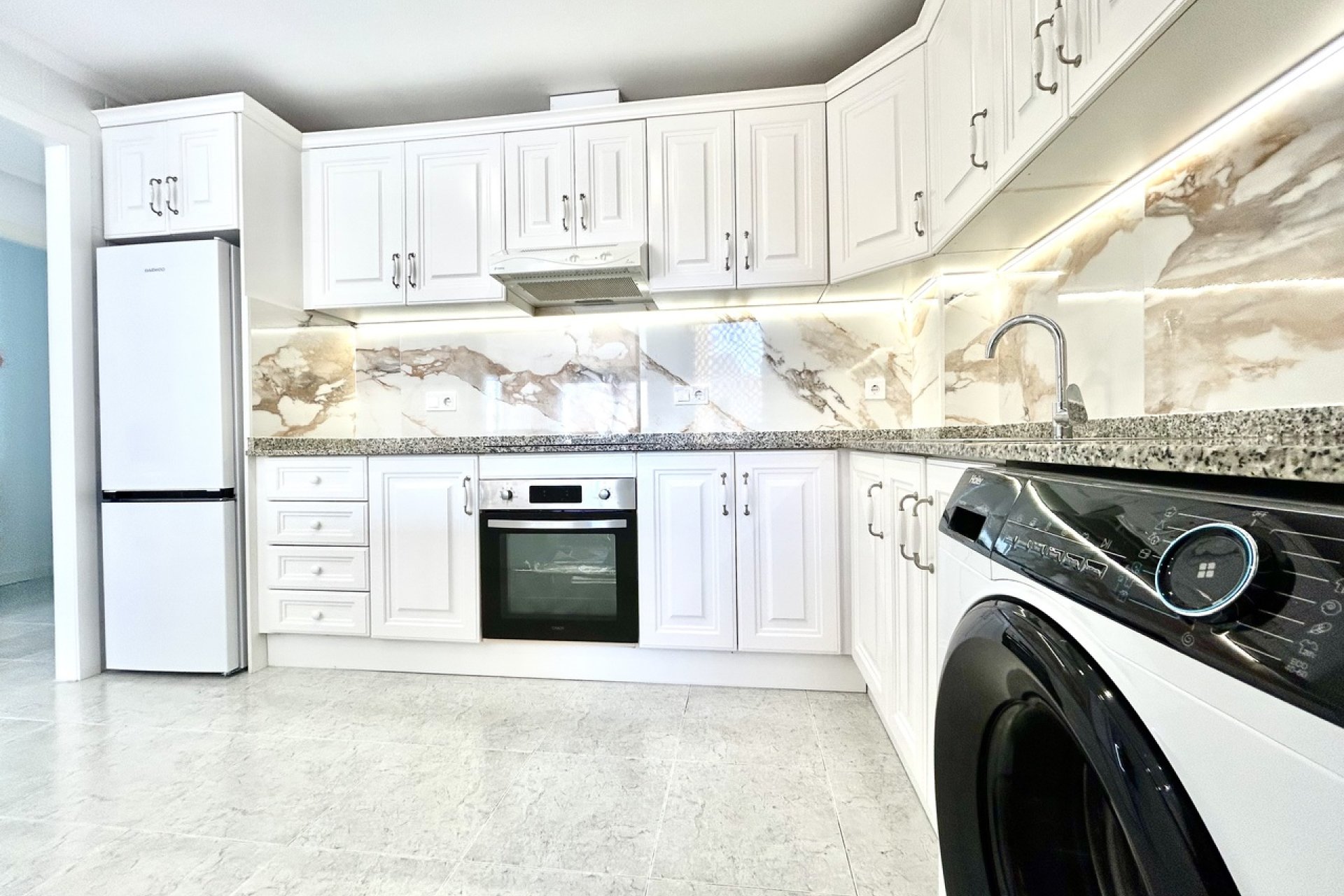 Bestaande bouw - Appartement -
Villamartín - Villamartin