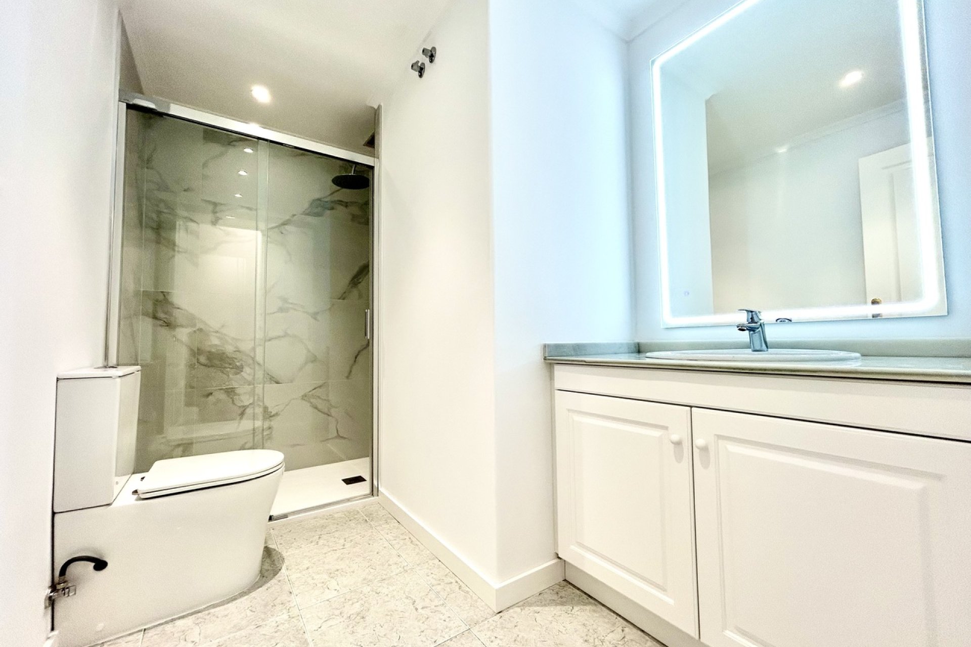 Bestaande bouw - Appartement -
Villamartín - Villamartin