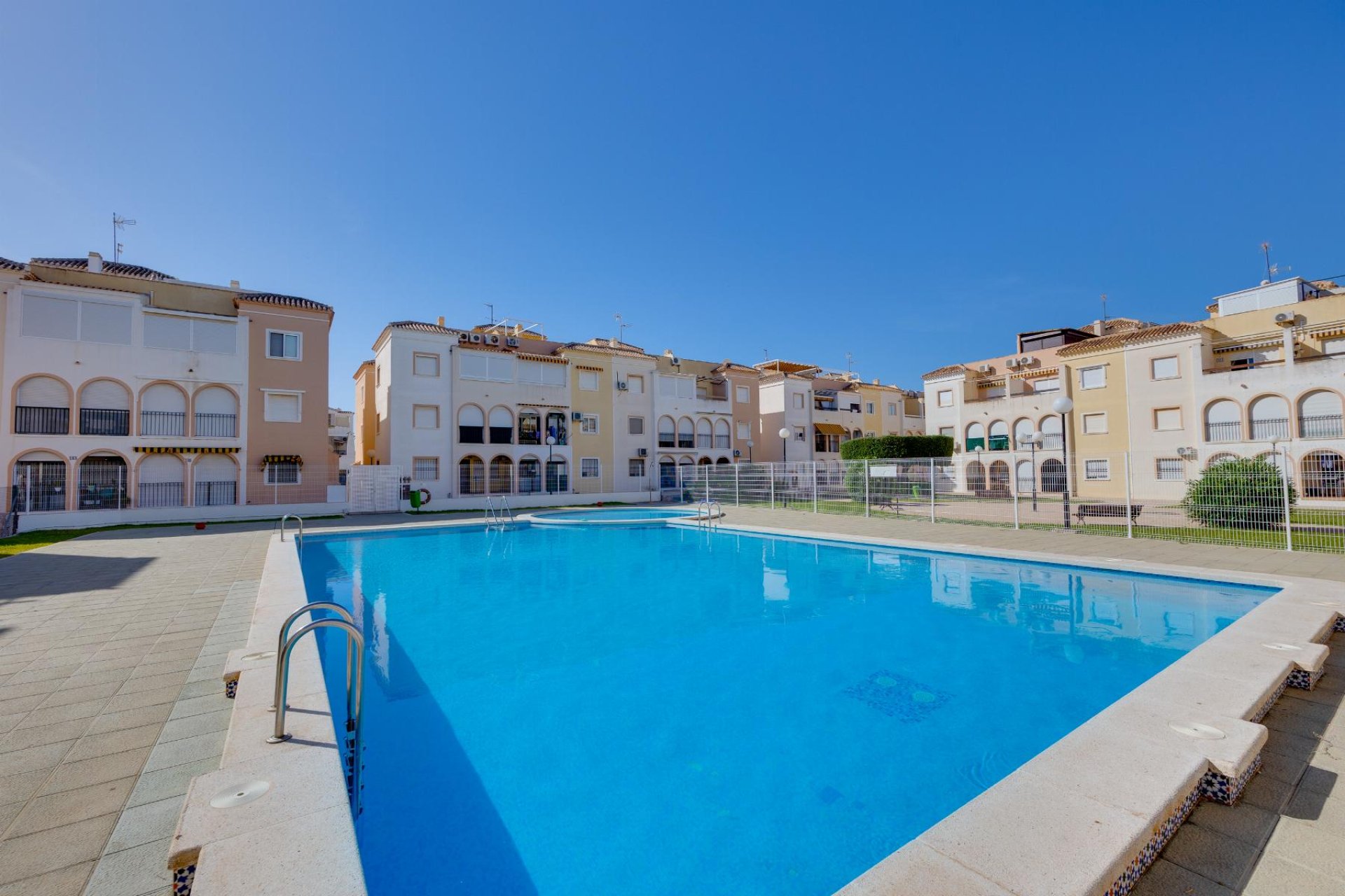 Bestaande bouw - Bungalow -
Torrevieja - playa de los naufragos