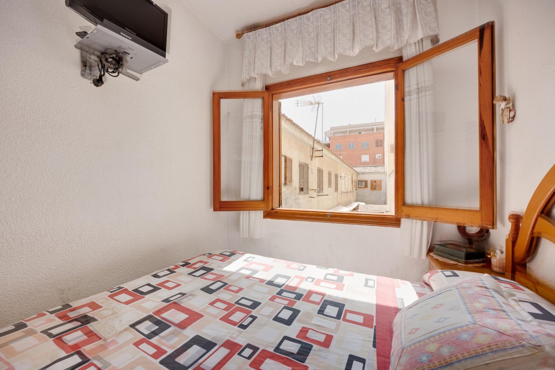 Bestaande bouw - Bungalow -
Torrevieja - Playa del Acequión