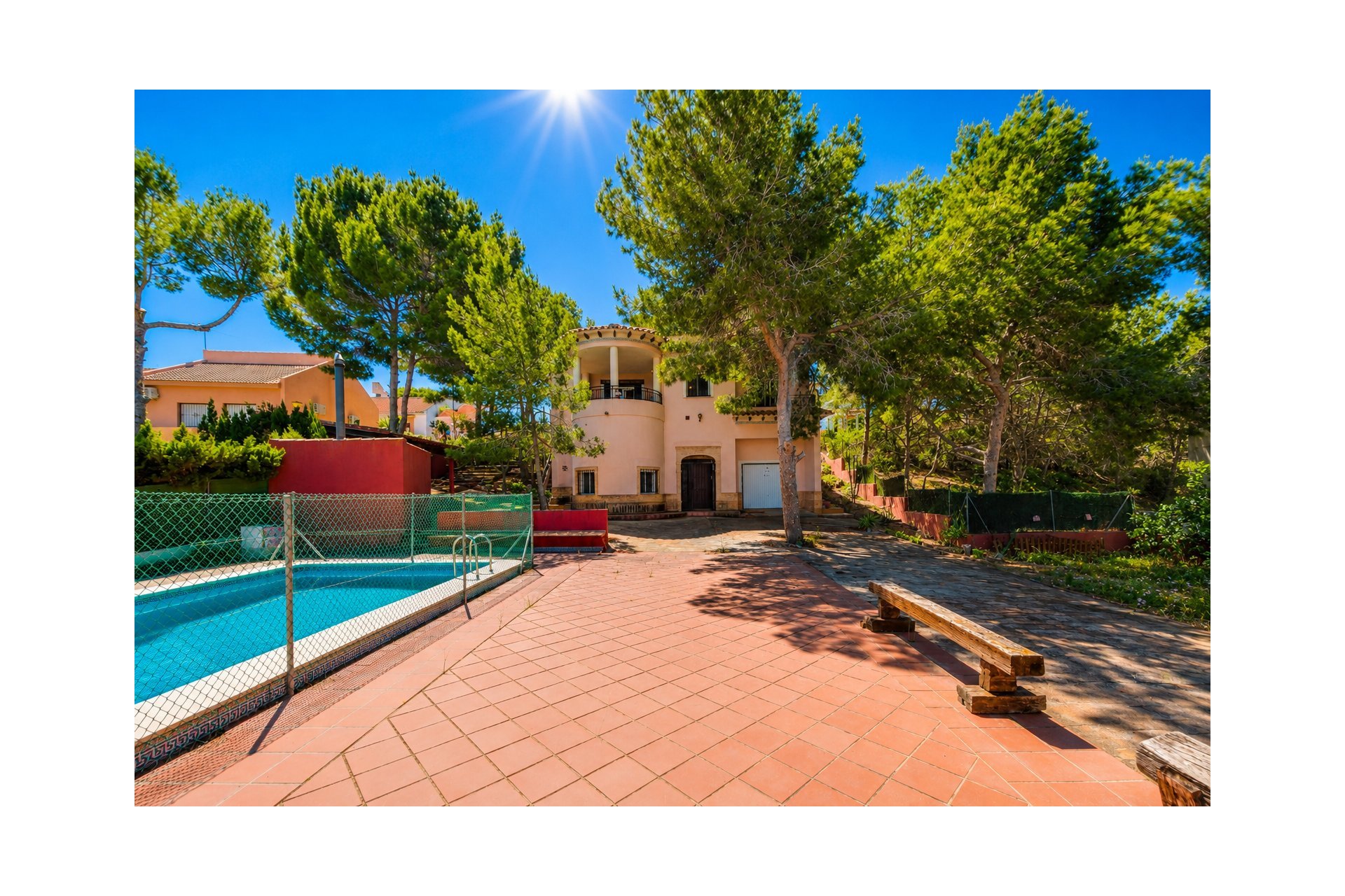 Bestaande bouw - Chalet -
San Miguel de Salinas