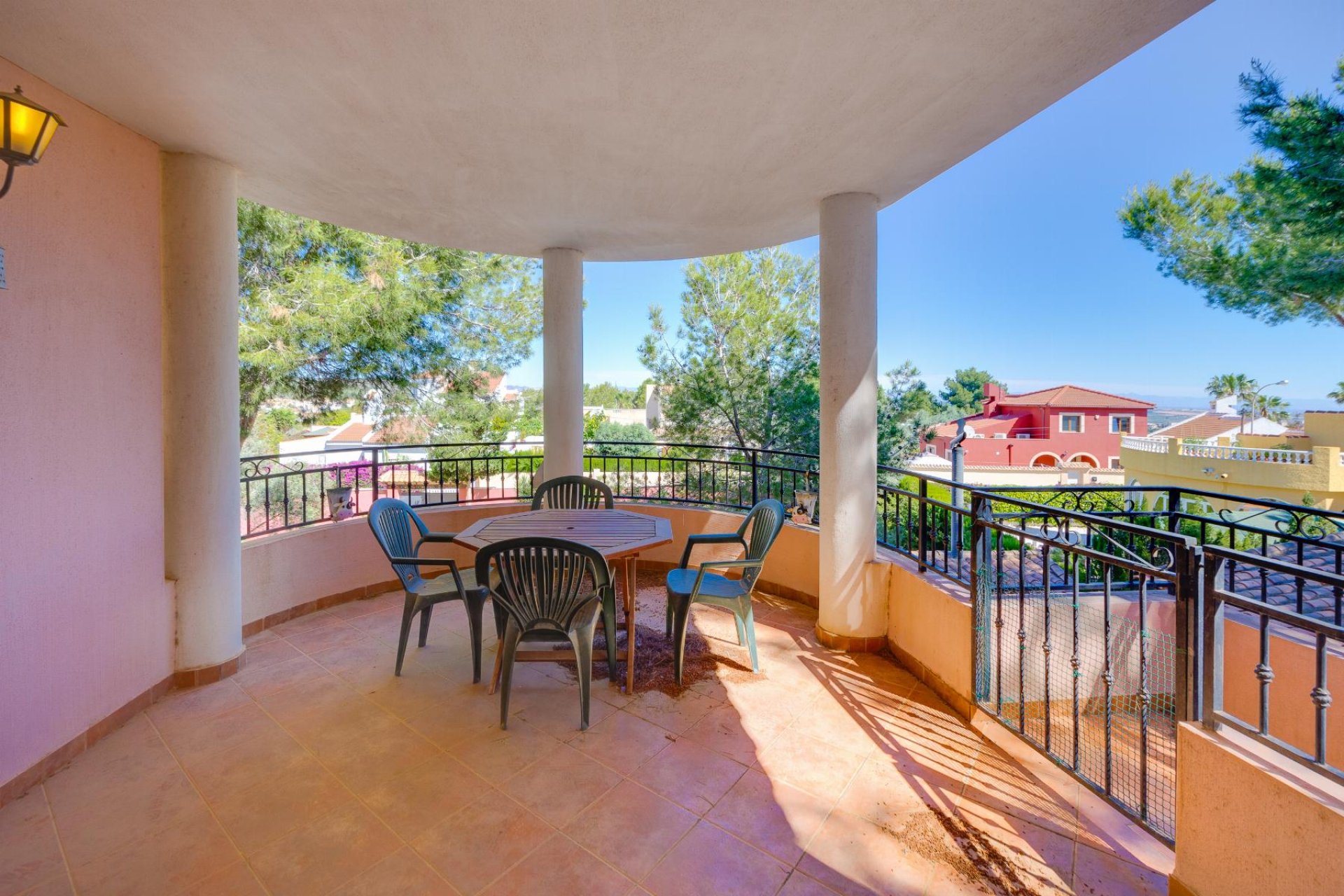 Bestaande bouw - Chalet -
San Miguel de Salinas