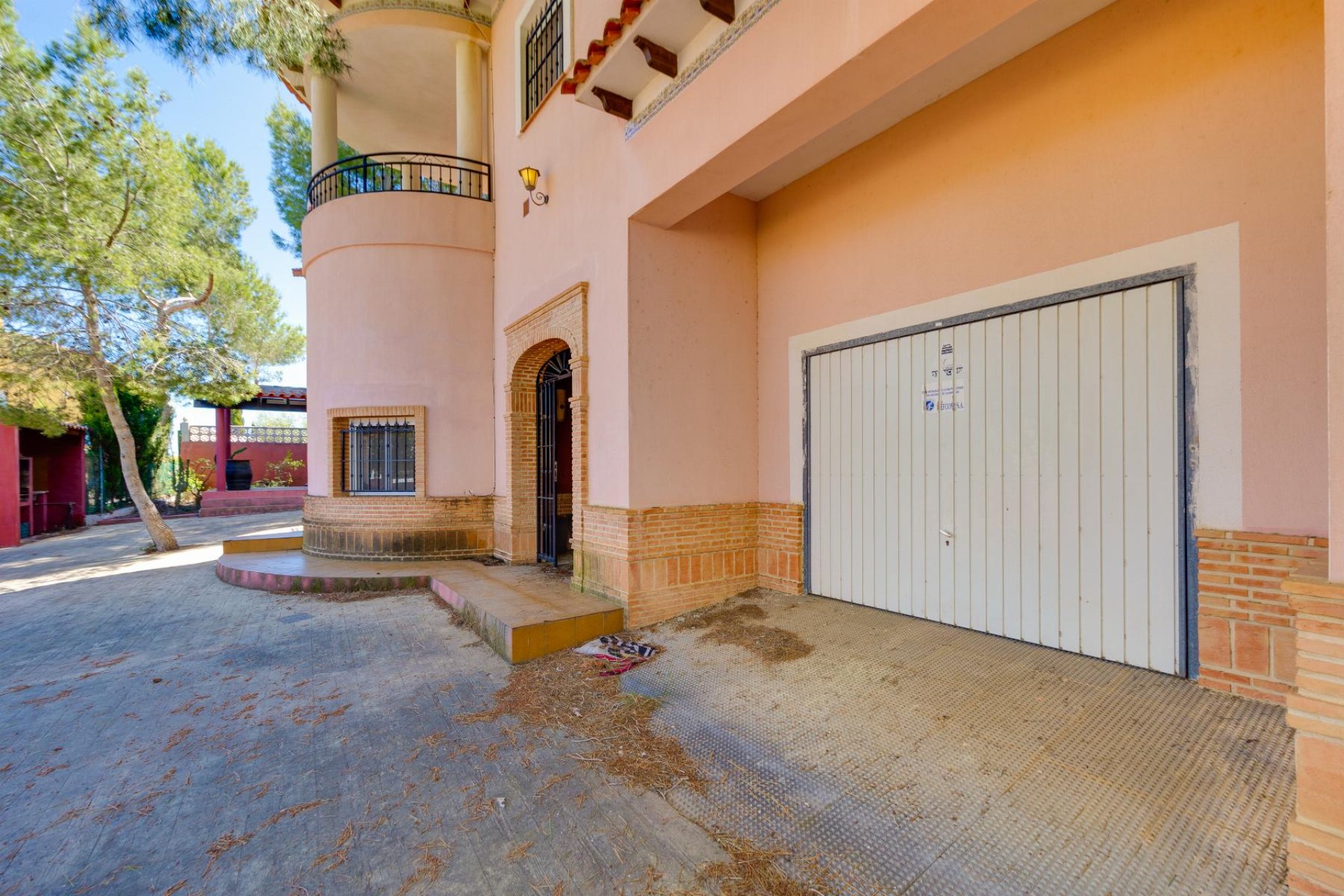 Bestaande bouw - Chalet -
San Miguel de Salinas