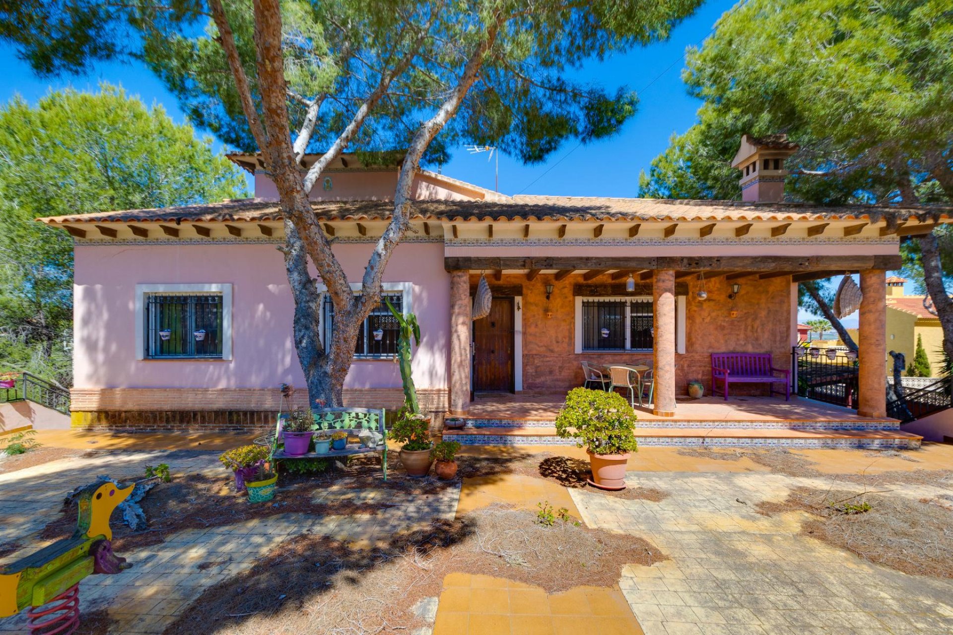 Bestaande bouw - Chalet -
San Miguel de Salinas