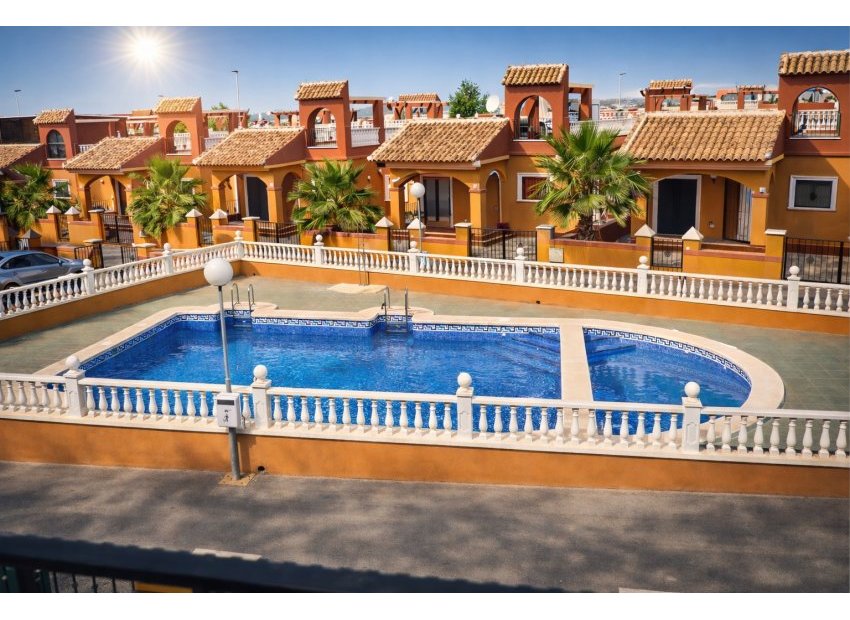 Bestaande bouw - Chalet -
Torrevieja - Aguas Nuevas