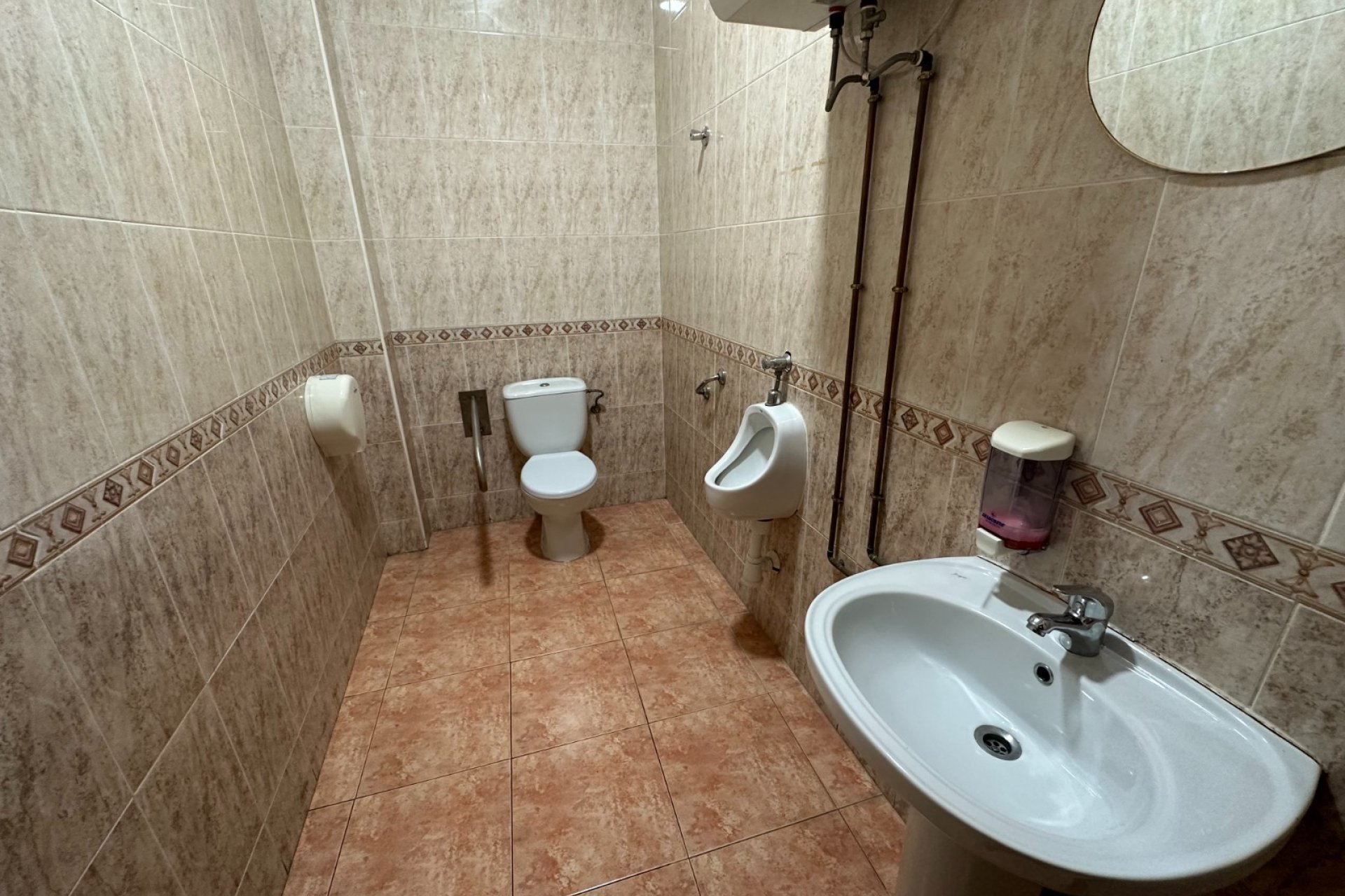 Bestaande bouw - Commercieel -
Torrevieja