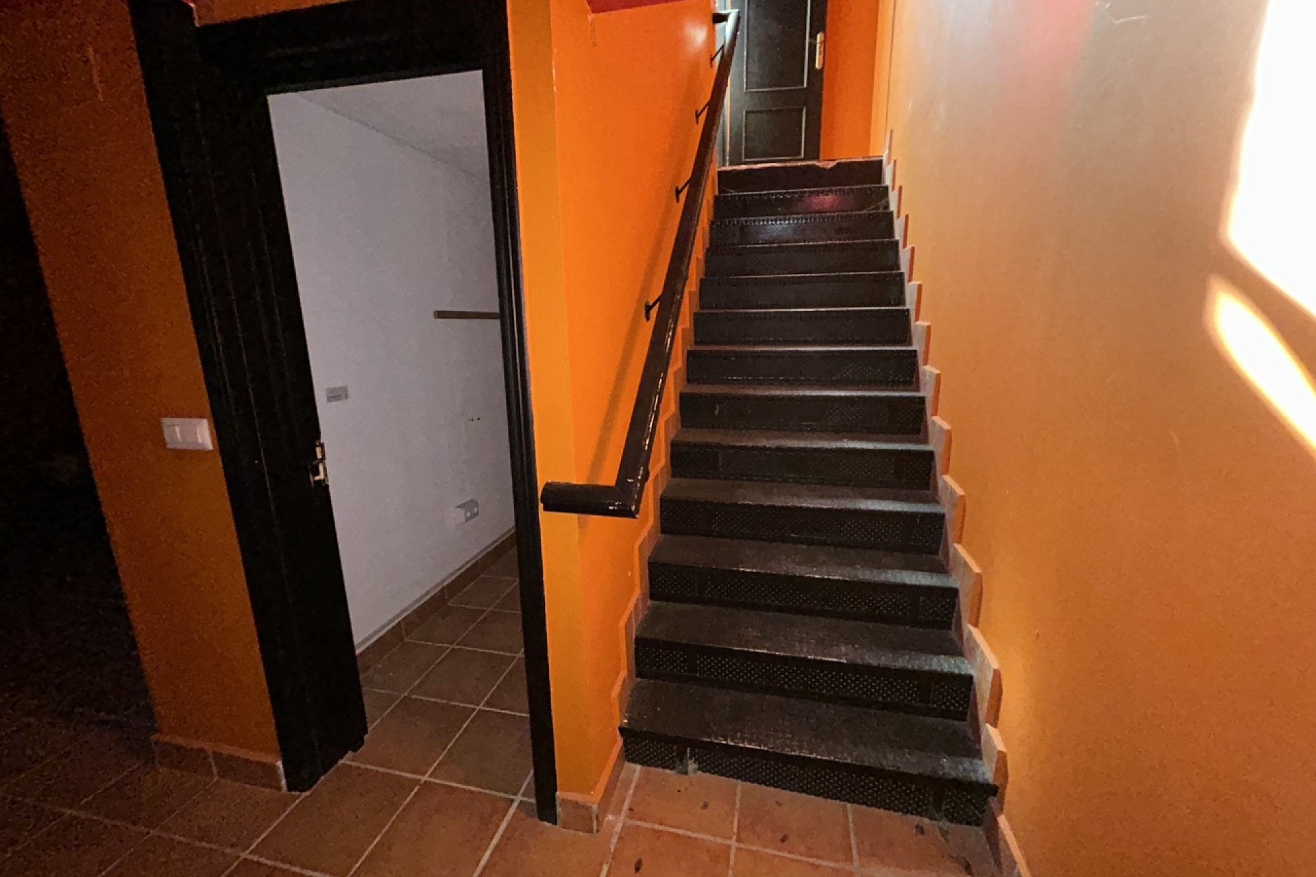 Bestaande bouw - Commercieel -
Villamartín - Villamartin