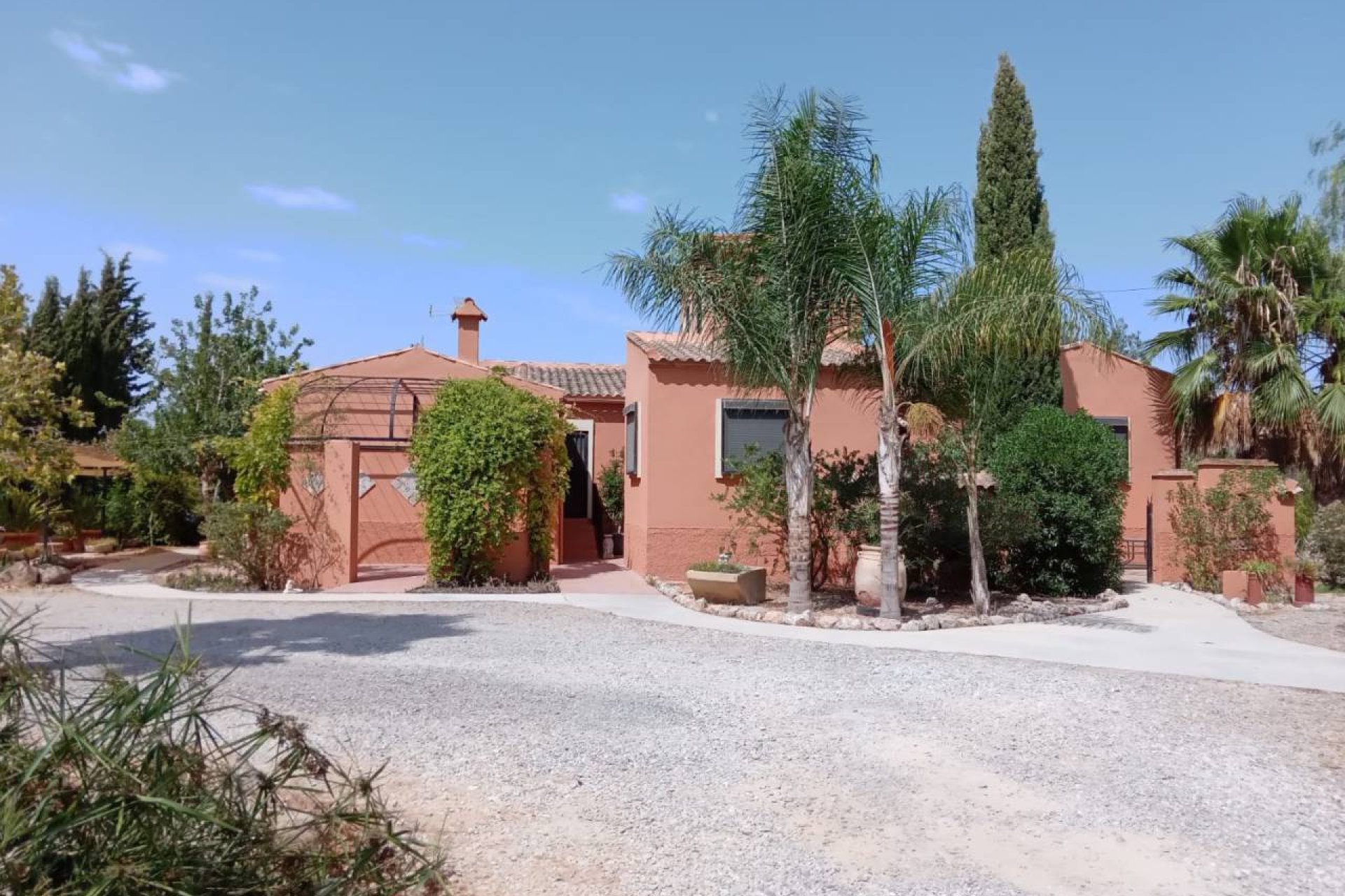 Bestaande bouw - Finca -
Catral