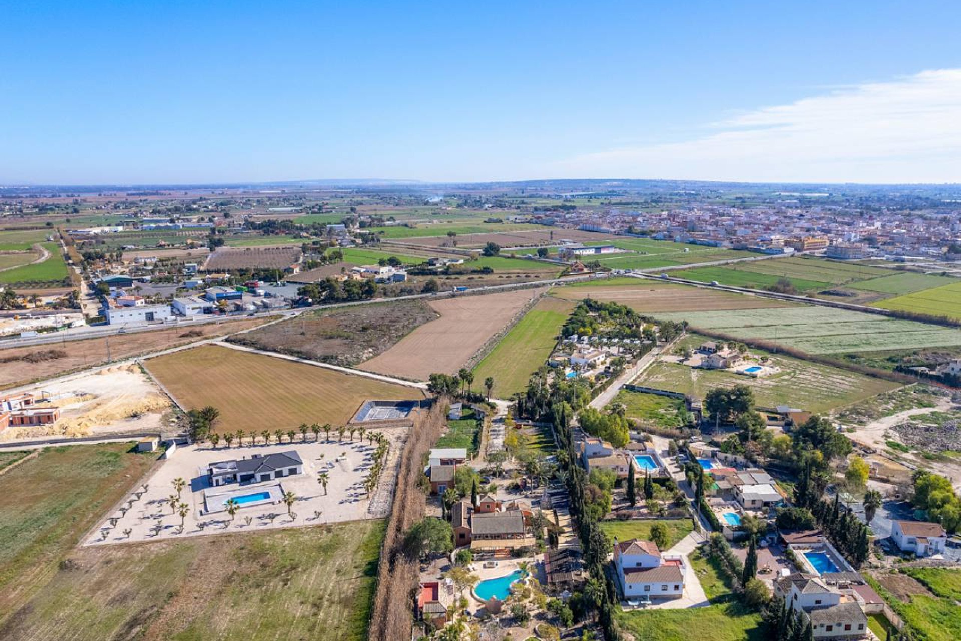 Bestaande bouw - Finca -
Catral