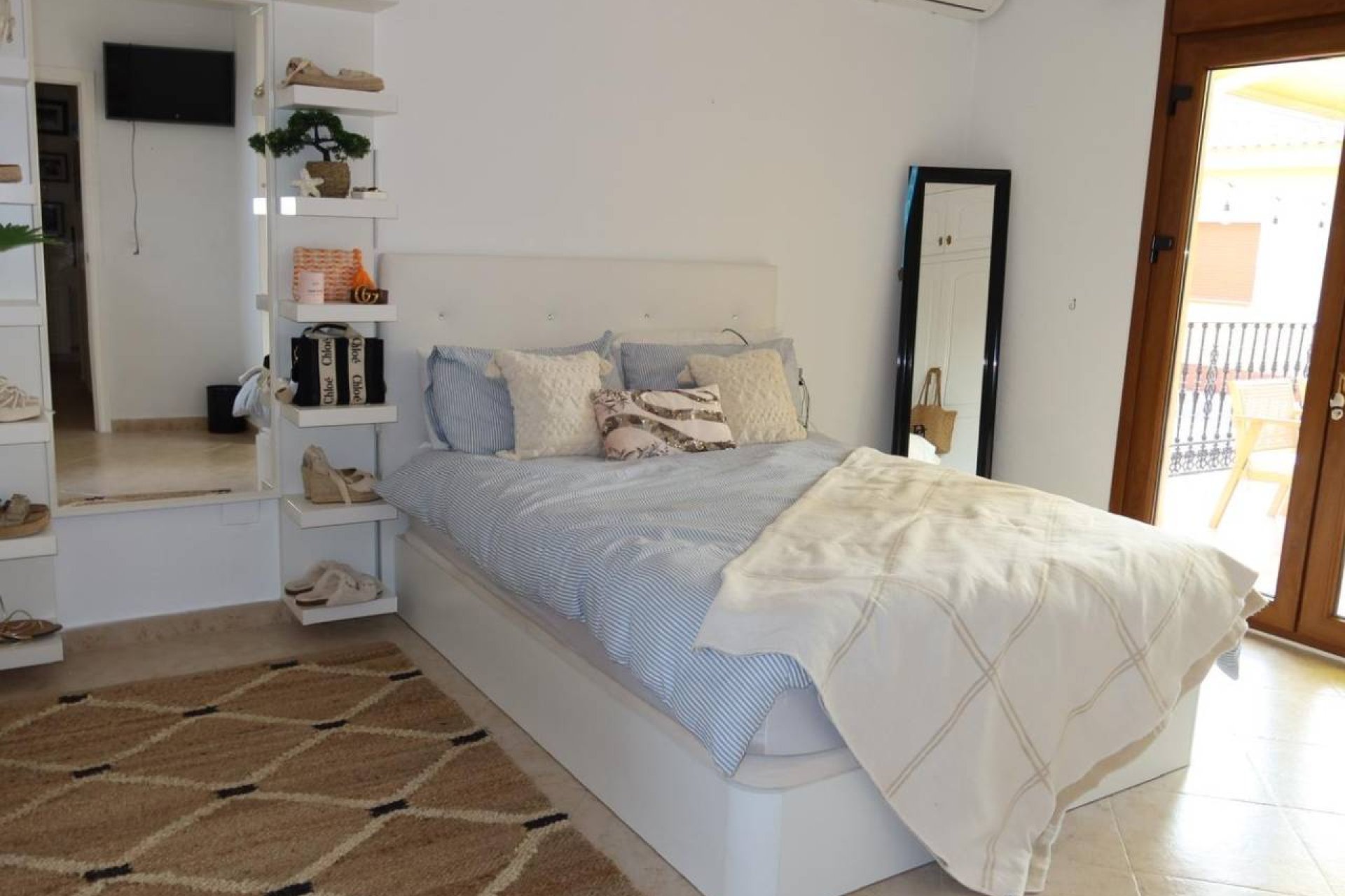 Bestaande bouw - Finca -
Orihuela