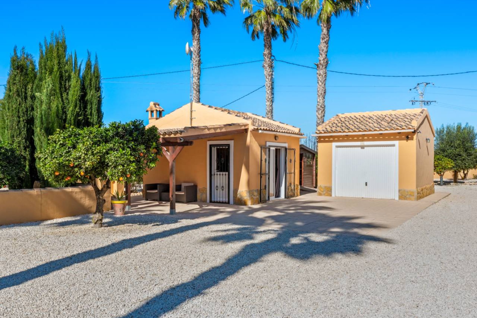 Bestaande bouw - Finca -
Rafal