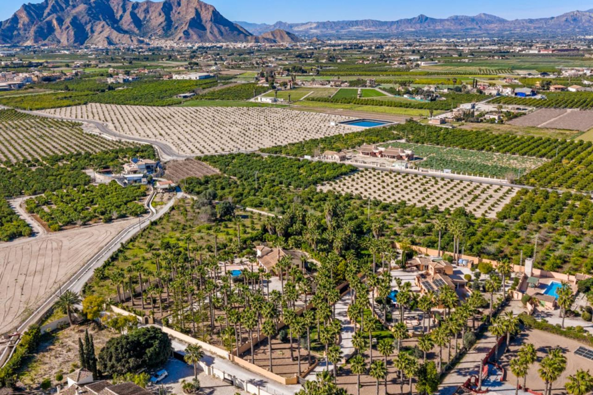 Bestaande bouw - Finca -
Rafal