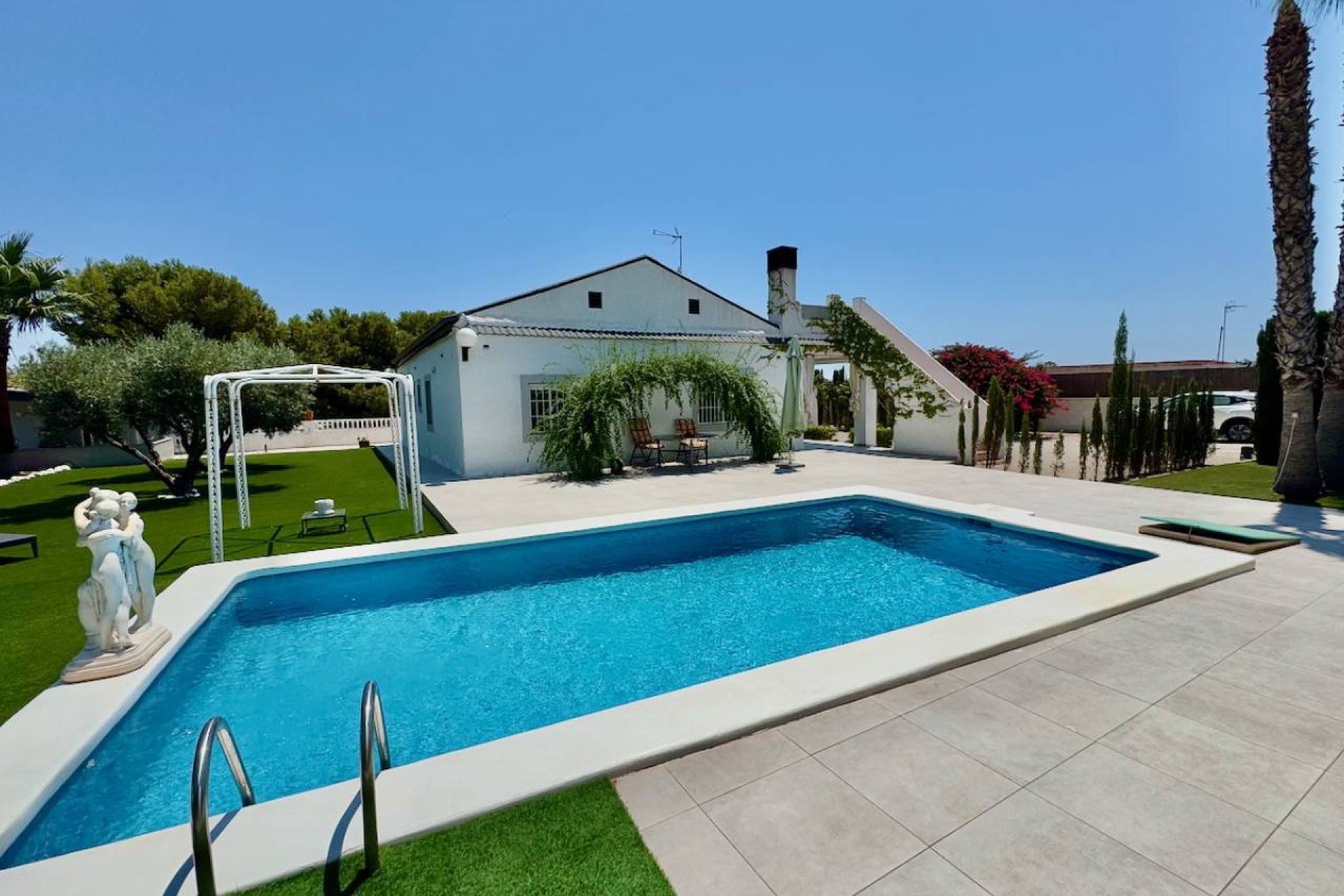 Bestaande bouw - Finca -
Torrellano