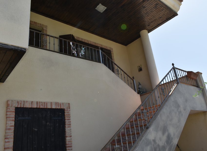 Bestaande bouw - Herenhuis -
Algorfa