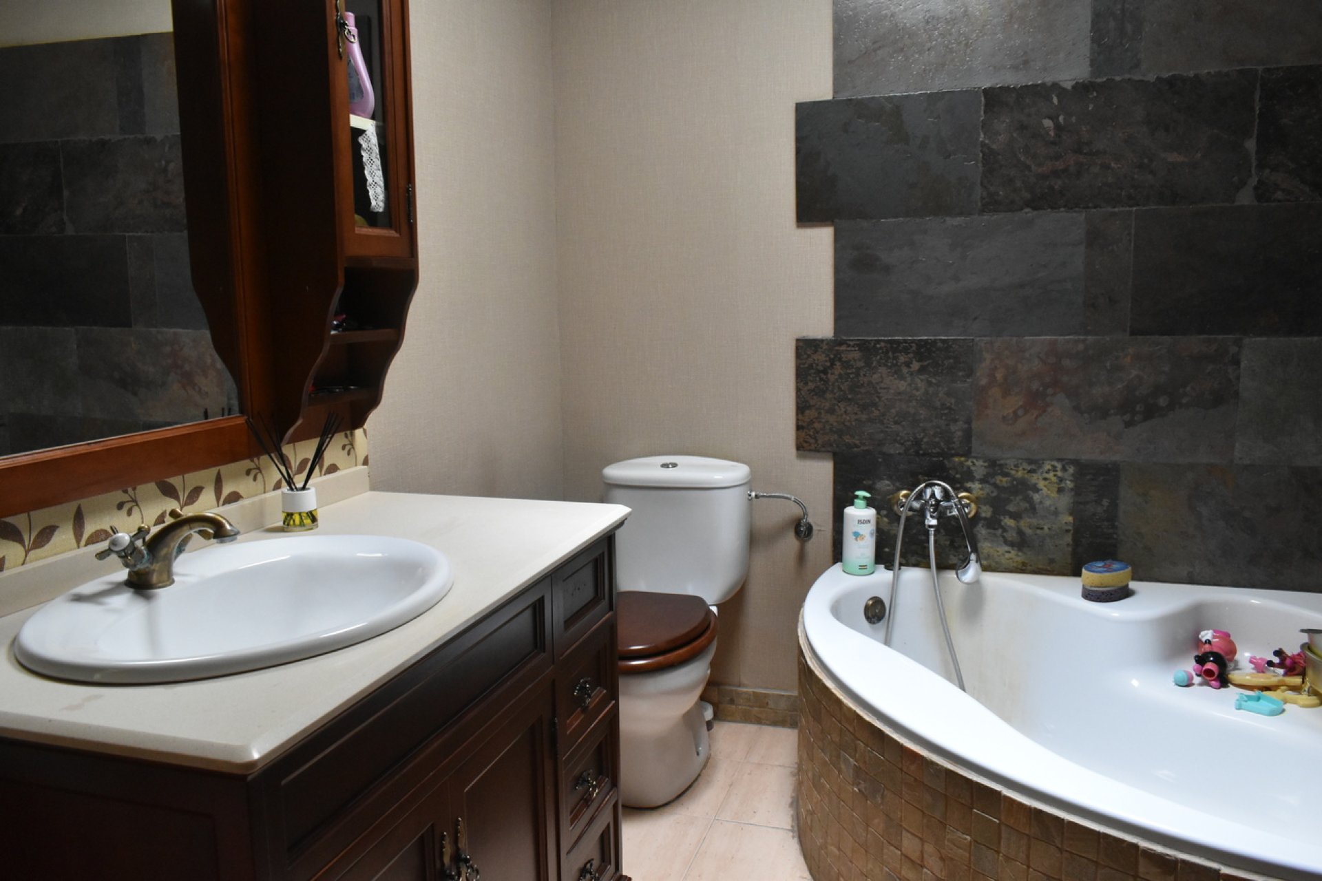 Bestaande bouw - Herenhuis -
Algorfa