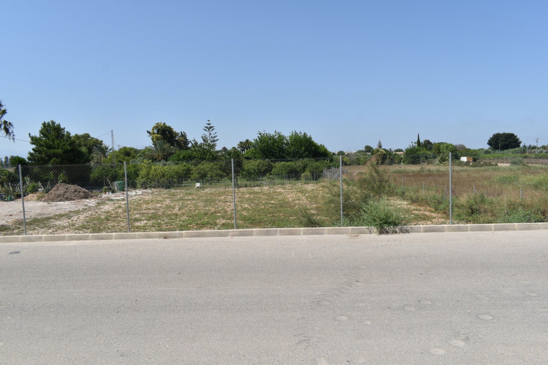 Bestaande bouw - Herenhuis -
Algorfa