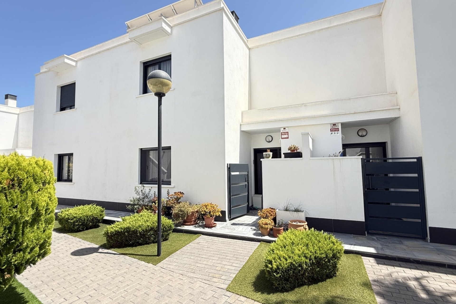 Bestaande bouw - Herenhuis -
Cabo Roig