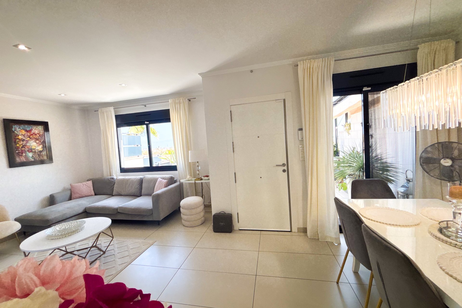 Bestaande bouw - Herenhuis -
Cabo Roig