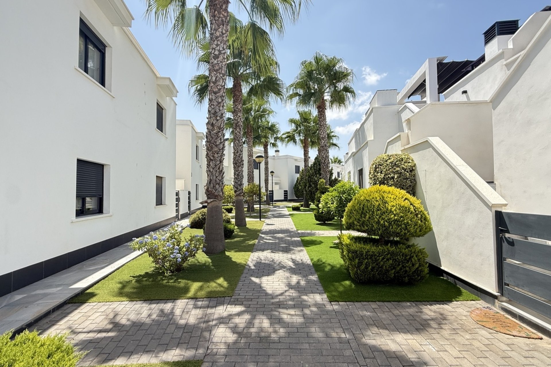 Bestaande bouw - Herenhuis -
Cabo Roig