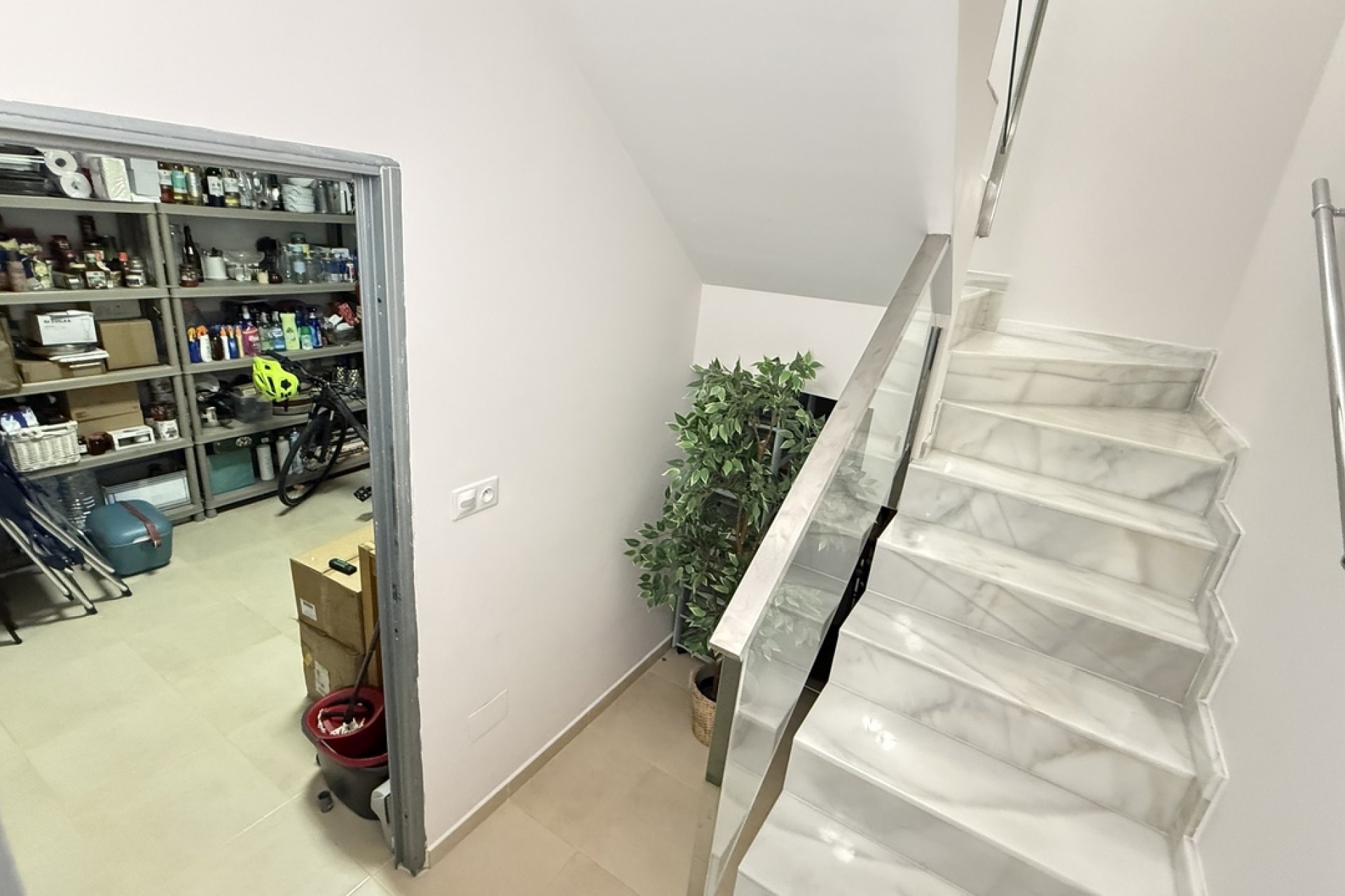 Bestaande bouw - Herenhuis -
Cabo Roig