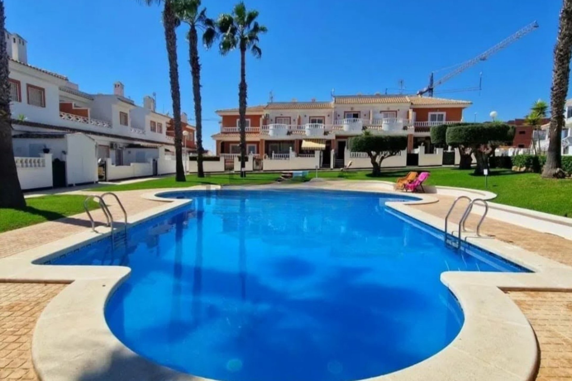 Bestaande bouw - Herenhuis -
Ciudad Quesada