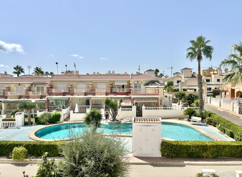 Bestaande bouw - Herenhuis -
Ciudad Quesada