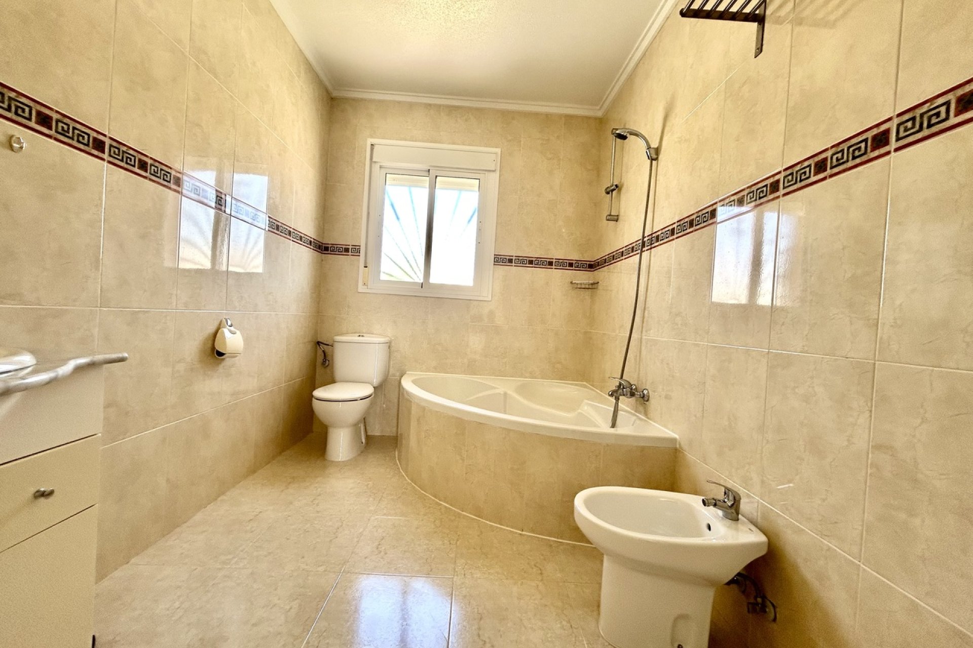 Bestaande bouw - Herenhuis -
Ciudad Quesada