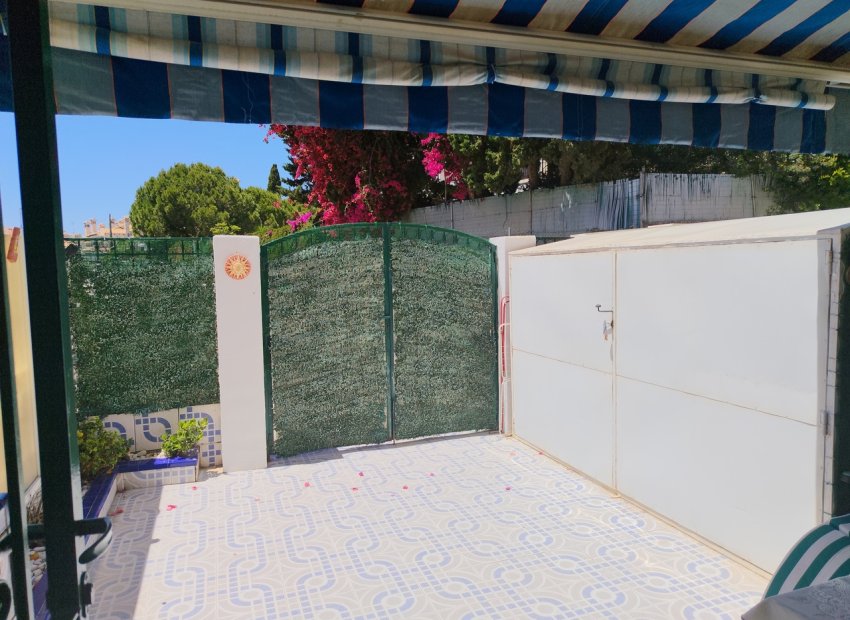 Bestaande bouw - Herenhuis -
Orihuela Costa - La Zenia