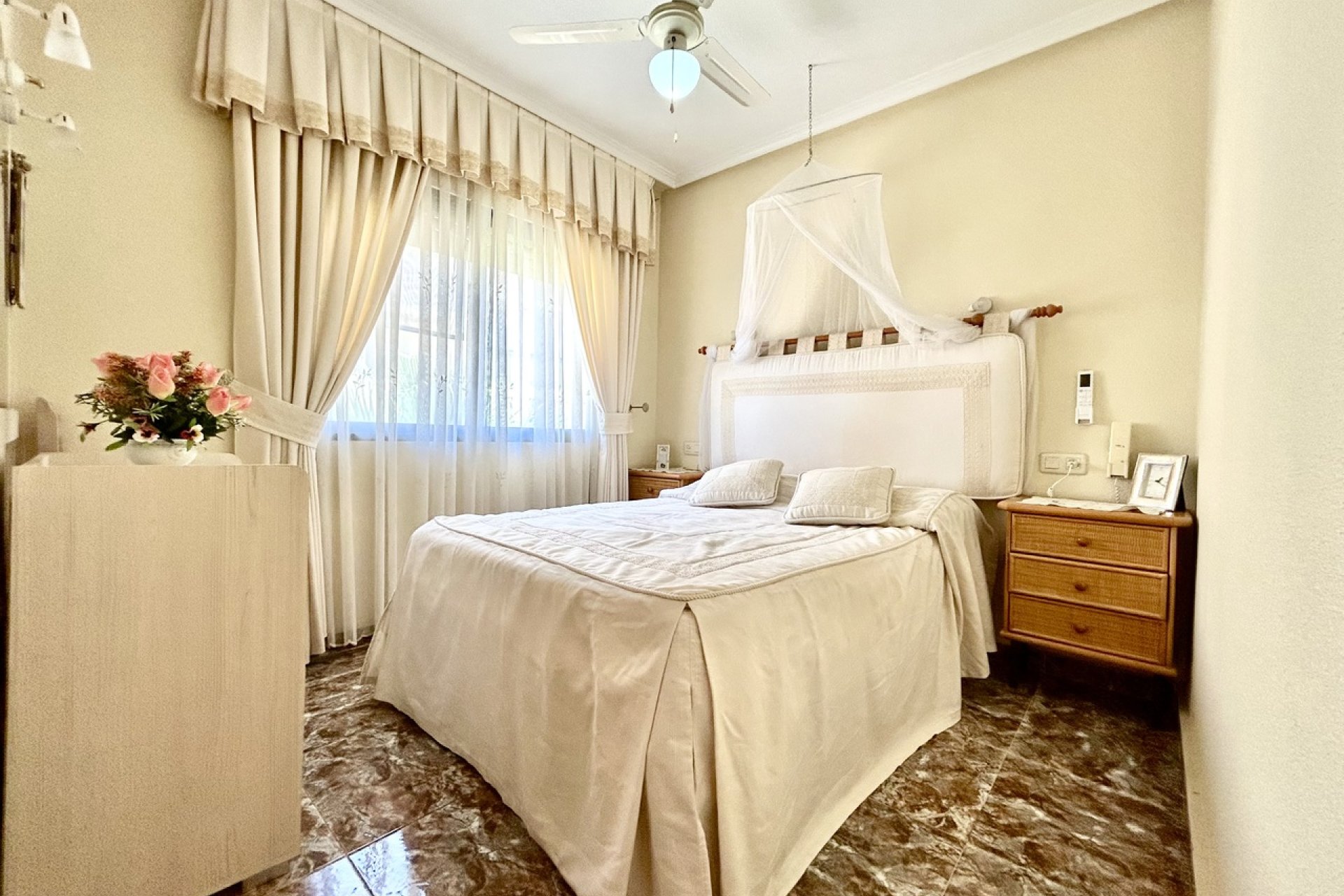 Bestaande bouw - Herenhuis -
Orihuela Costa - La Zenia
