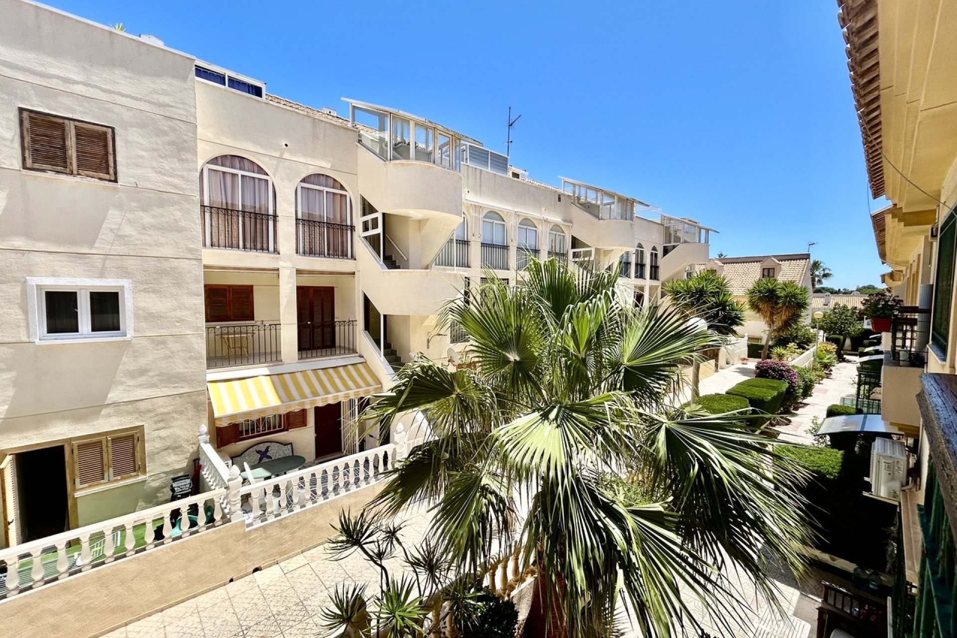 Bestaande bouw - Herenhuis -
Orihuela Costa - La Zenia