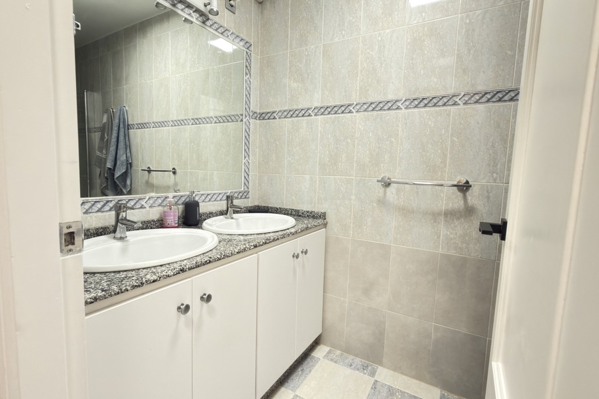 Bestaande bouw - Herenhuis -
Orihuela Costa - La Zenia