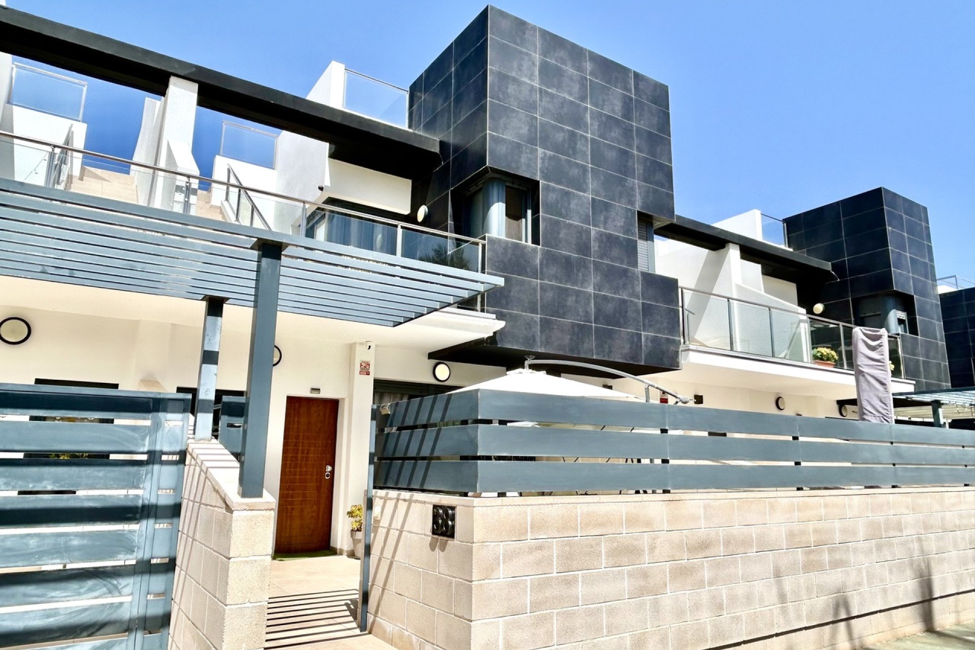 Bestaande bouw - Herenhuis -
Orihuela Costa - Los Dolses