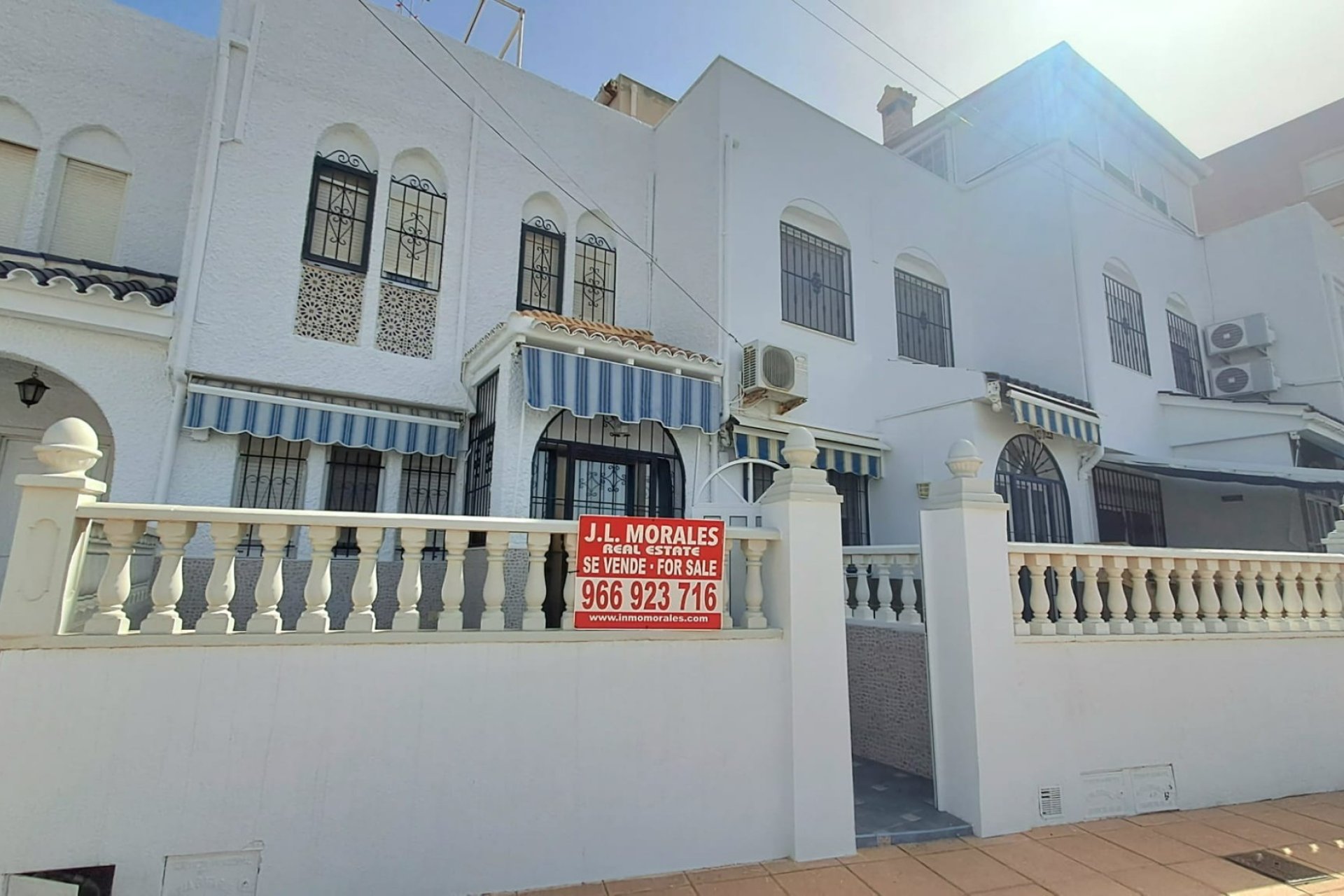 Bestaande bouw - Herenhuis -
Torrevieja - La Mata