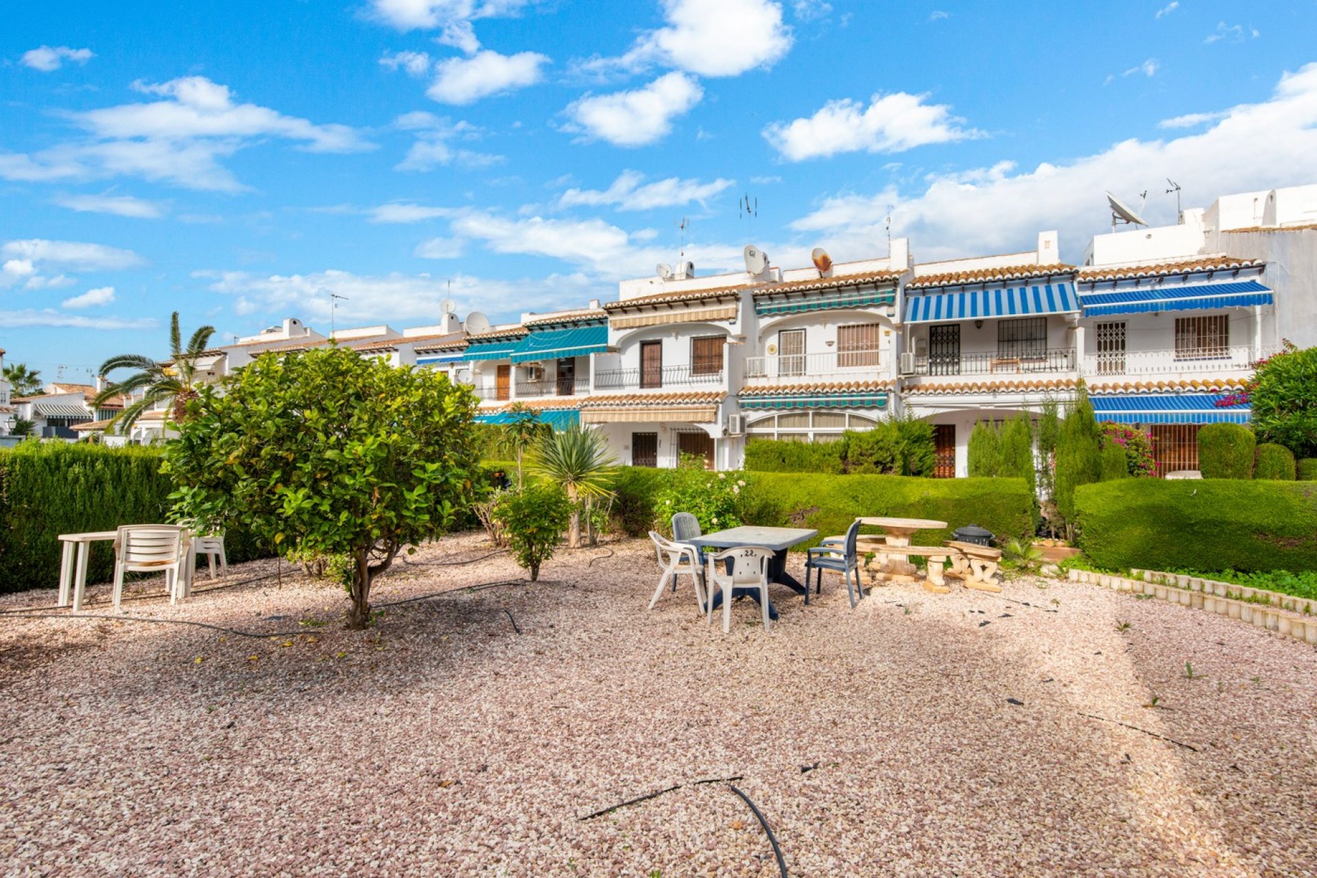 Bestaande bouw - Herenhuis -
Torrevieja - Lago Jardin