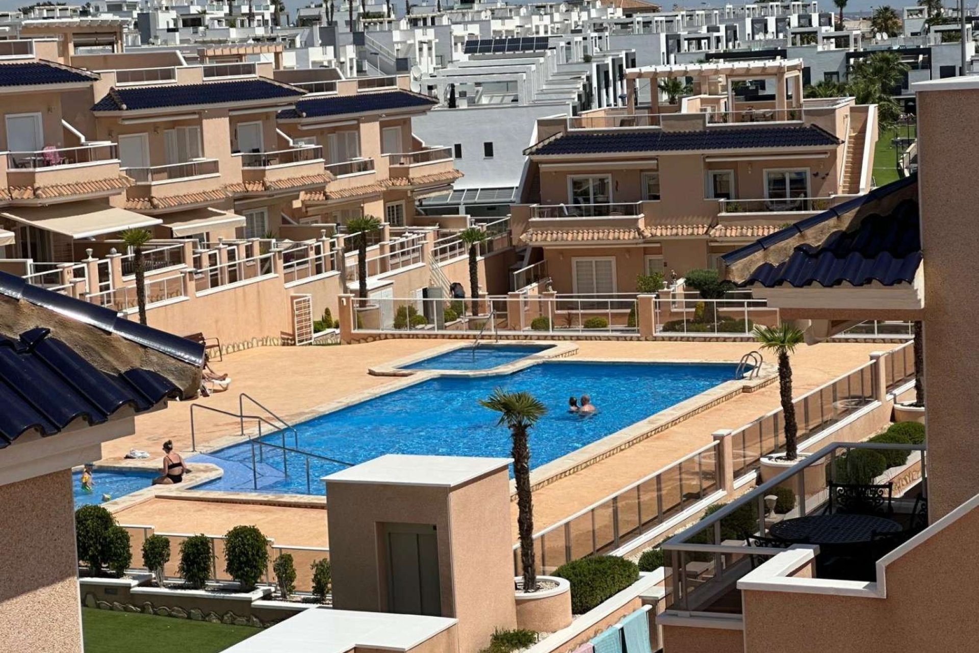 Bestaande bouw - Herenhuis -
Torrevieja - Los Balcones