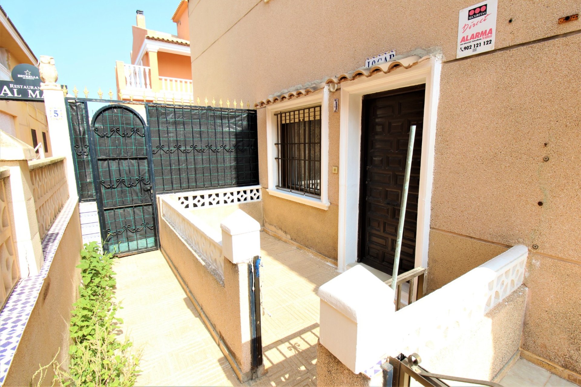 Bestaande bouw - Herenhuis -
Torrevieja - Pueblo/ PLAYA