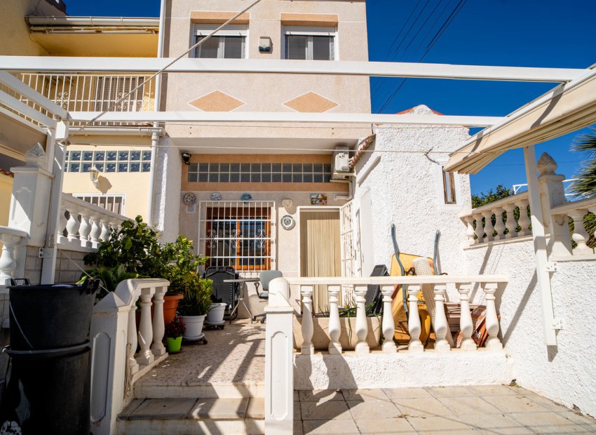 Bestaande bouw - Herenhuis -
Torrevieja