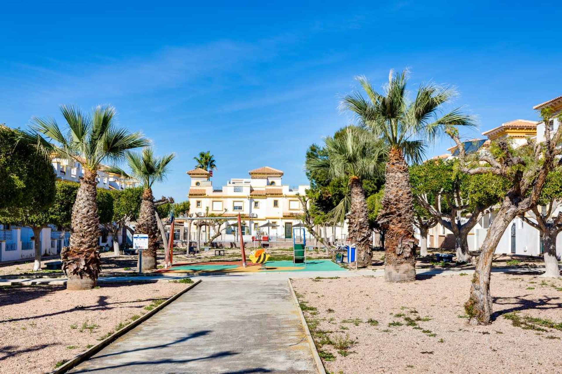Bestaande bouw - Herenhuis -
Torrevieja