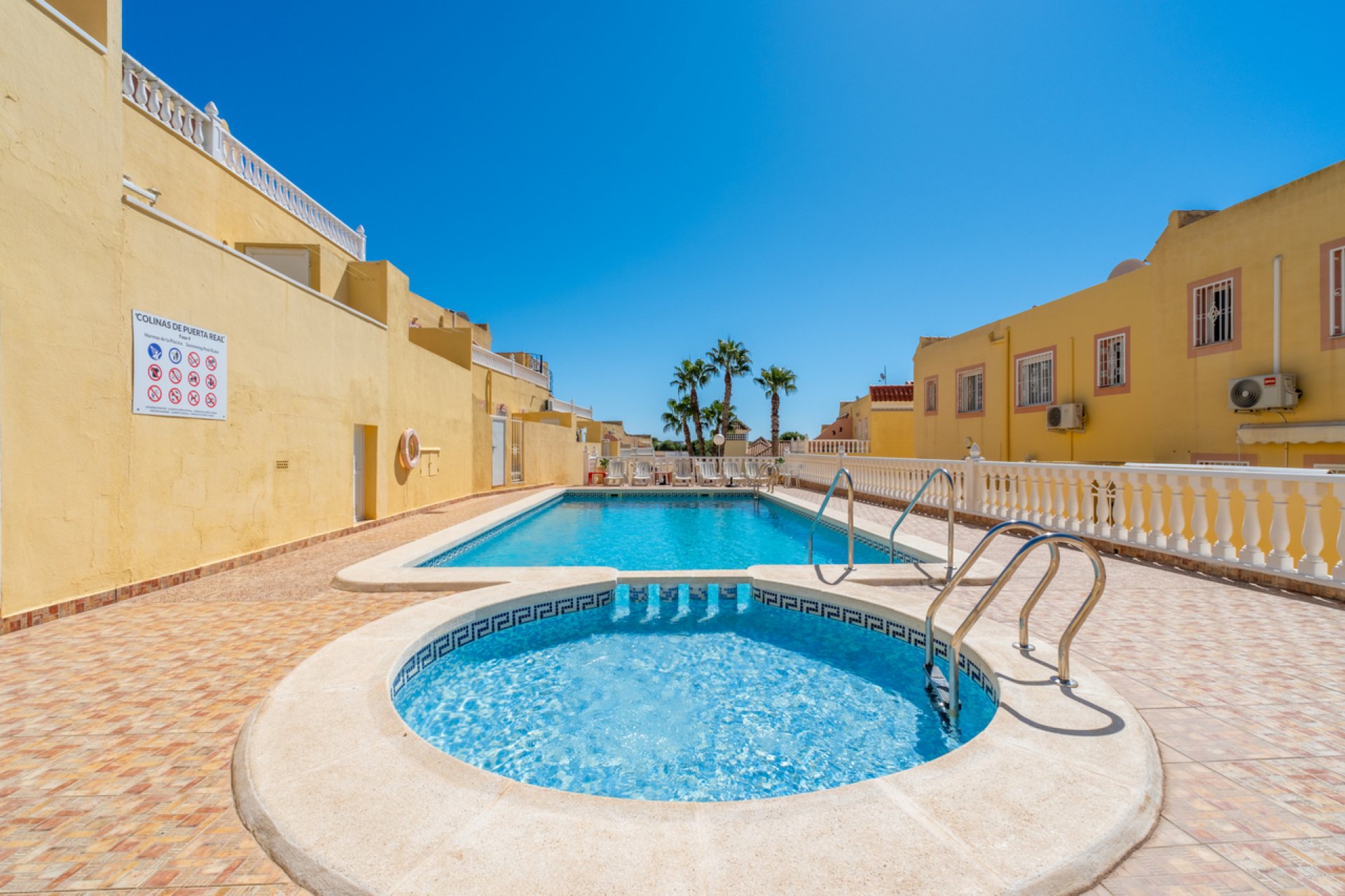 Bestaande bouw - Herenhuis -
Villamartín - Villamartin