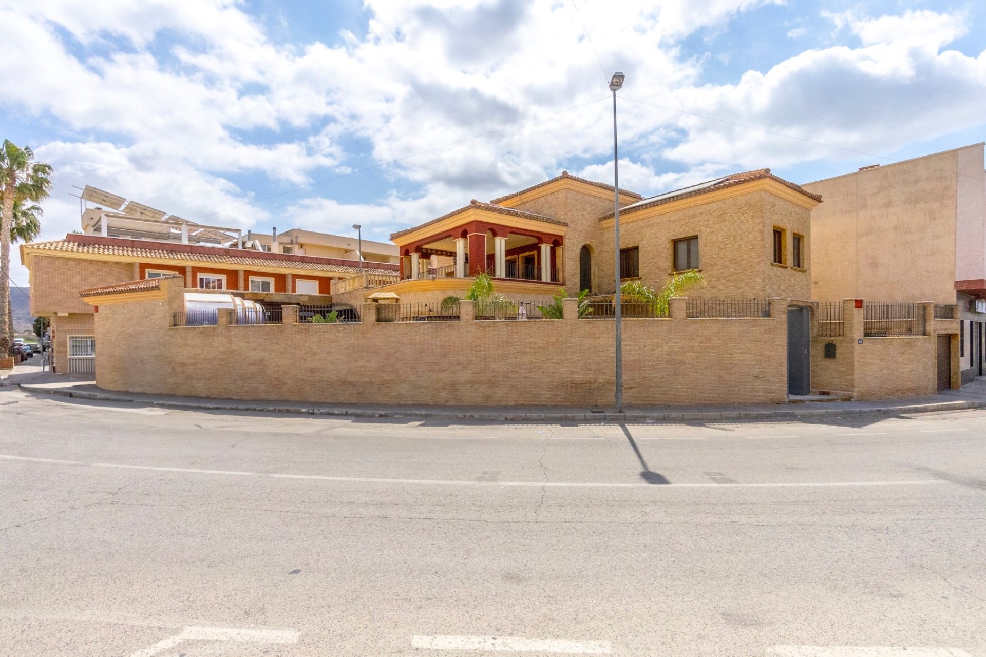 Bestaande bouw - House -
Orihuela