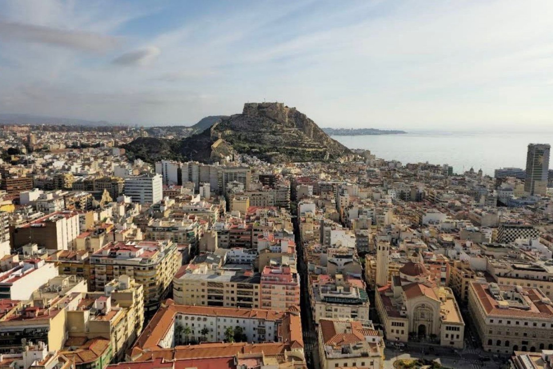 Bestaande bouw - Studio -
Alicante - Centro