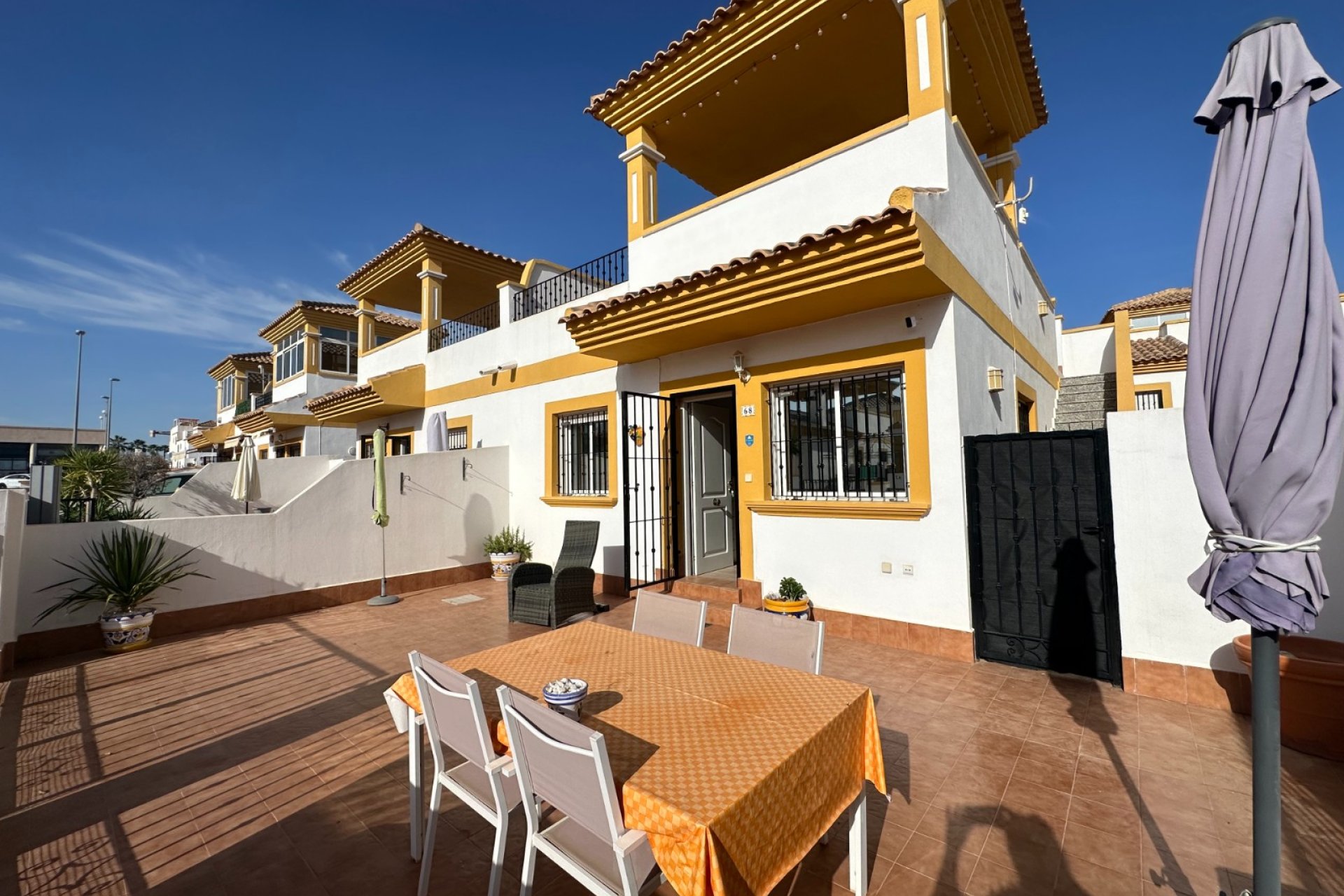 Bestaande bouw - Town house / semi detached -
Orihuela - Entre Naranjos Vistabella