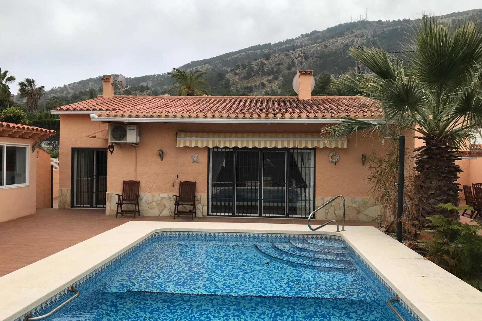Bestaande bouw - Villa -
Albir