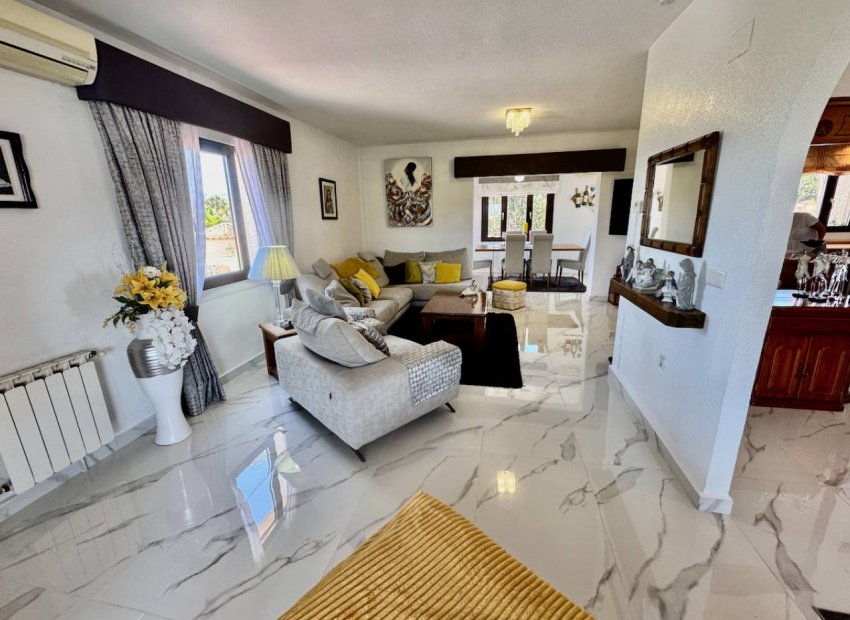 Bestaande bouw - Villa -
Algorfa - Lomas de La Juliana