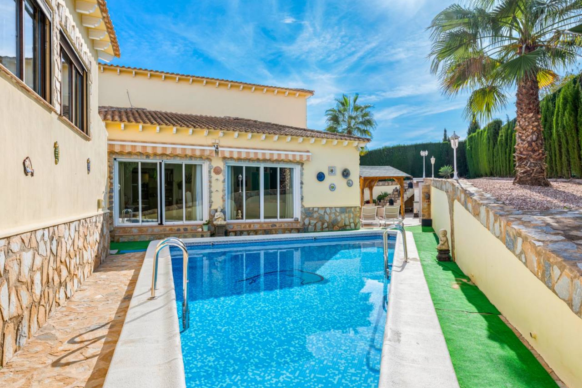 Bestaande bouw - Villa -
Algorfa - Montemar