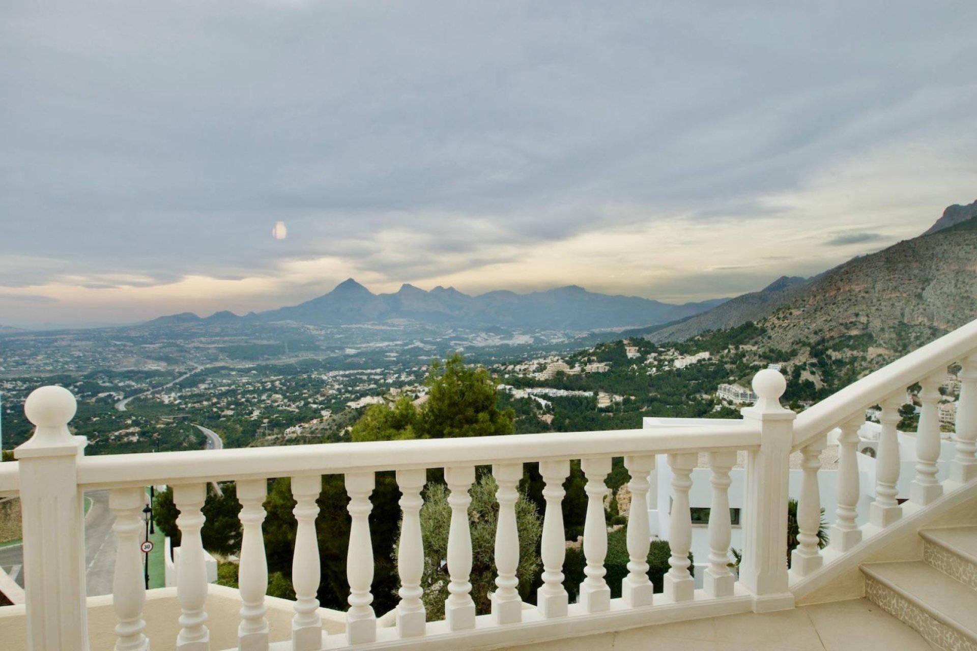 Bestaande bouw - Villa -
Altea