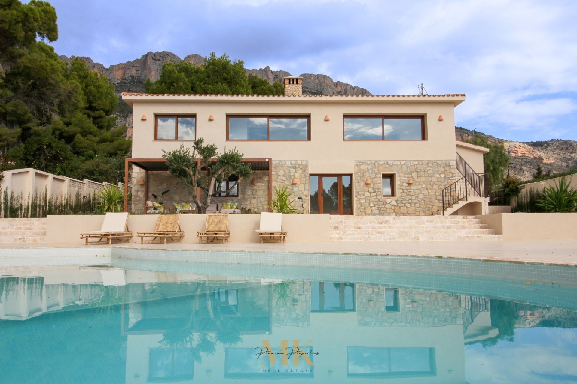 Bestaande bouw - Villa -
Altea