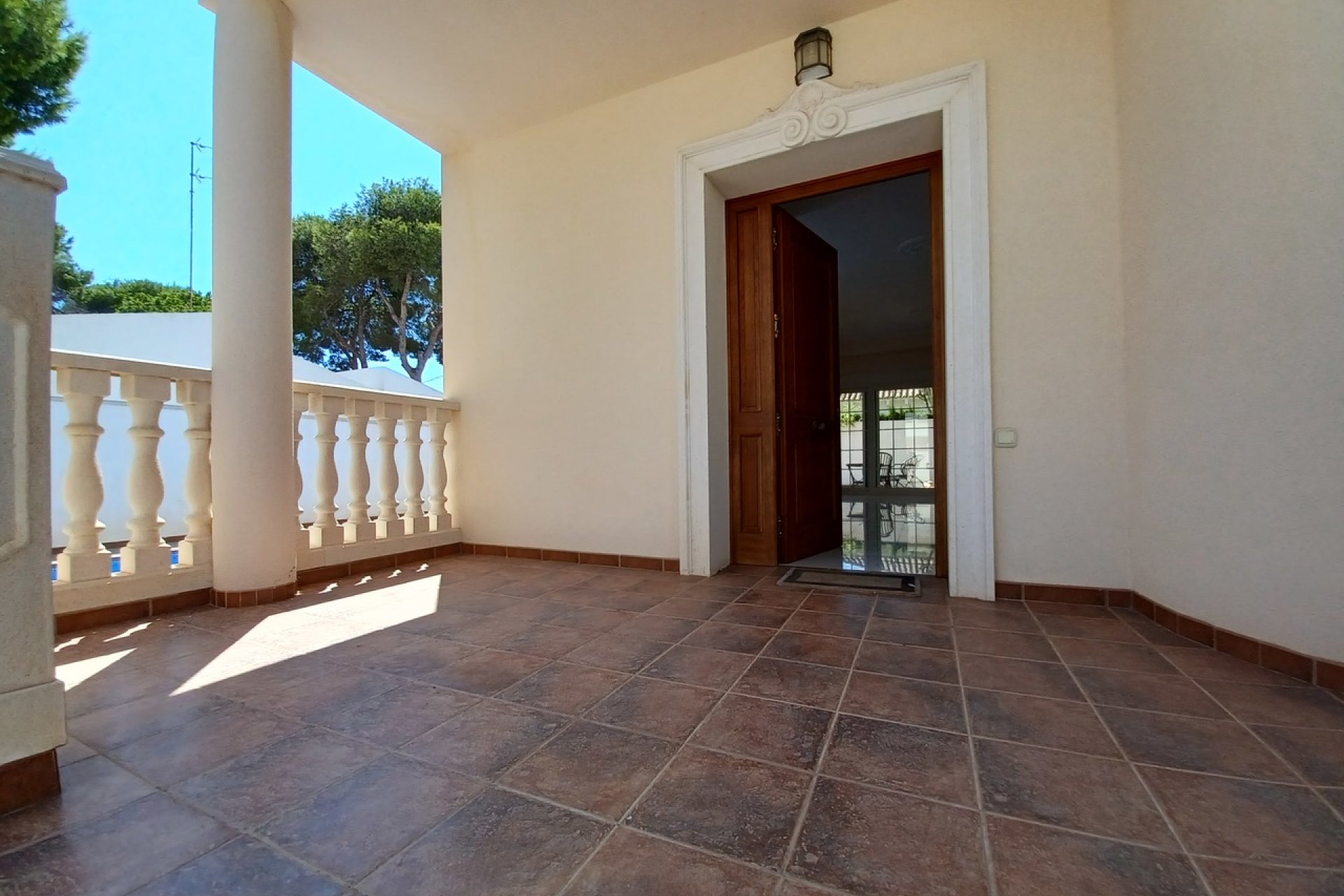 Bestaande bouw - Villa -
Cabo Roig