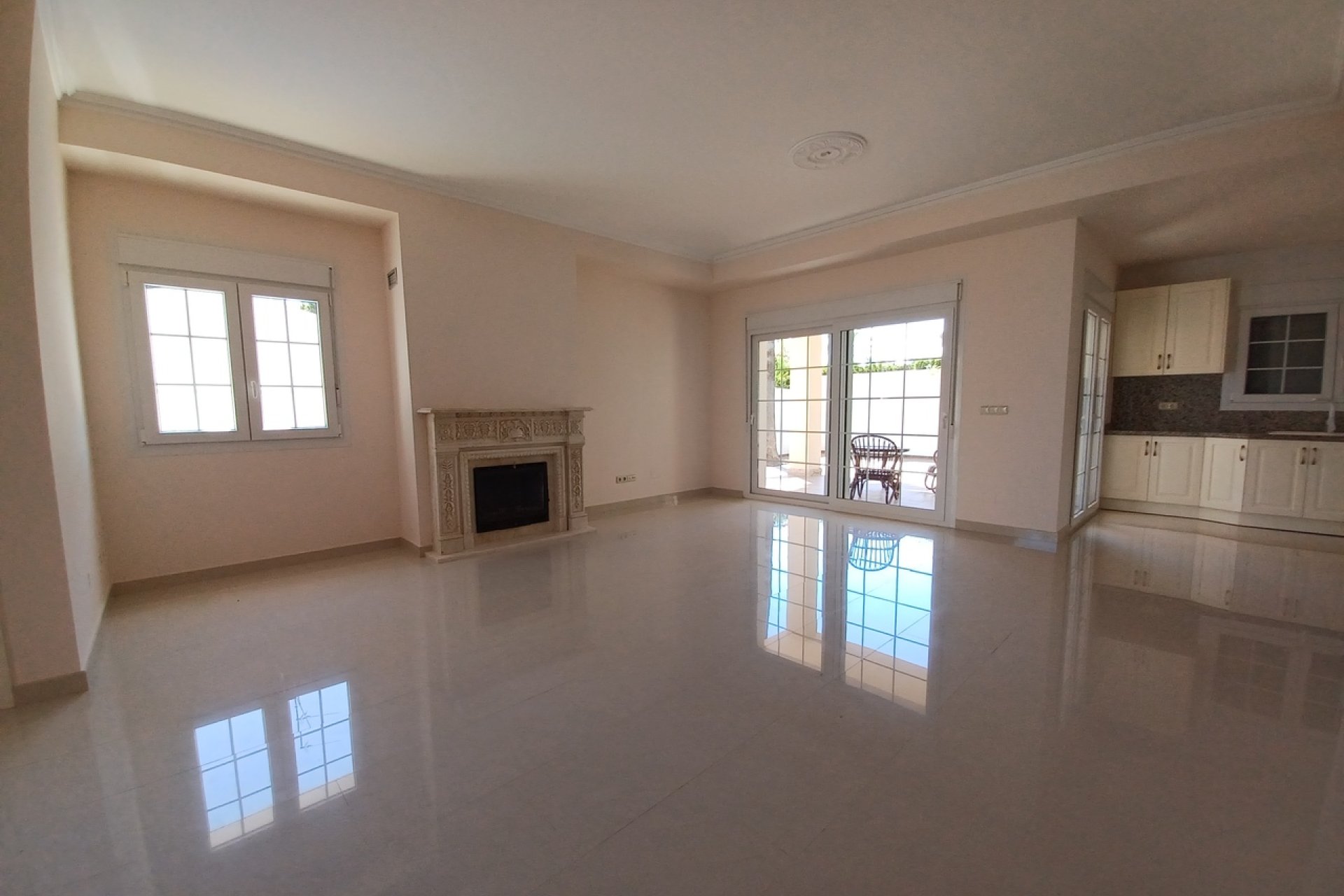 Bestaande bouw - Villa -
Cabo Roig